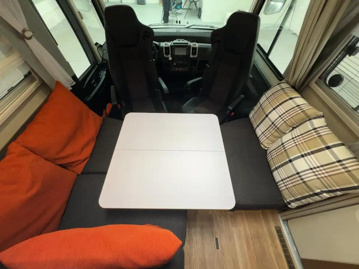 NIESMANN + BISCHOFF Clou Line Automatik 77 E - Ansicht 8